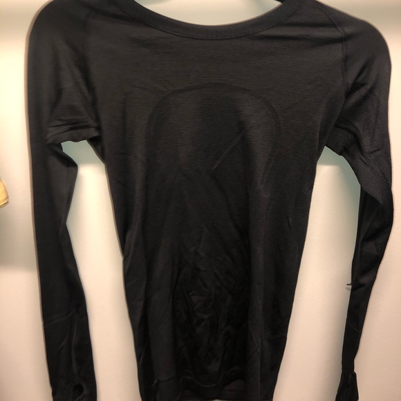 Lululemon Switfly Tech - Picture 2 of 4